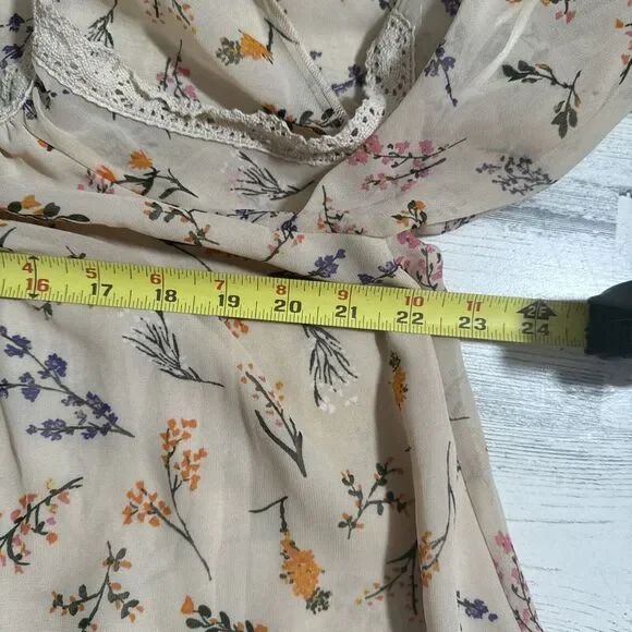 Rebecca Minkoff XS Floral Print Sheer Cold Shoulder Bell Sleeve Blouse Top - Picture 10 of 11